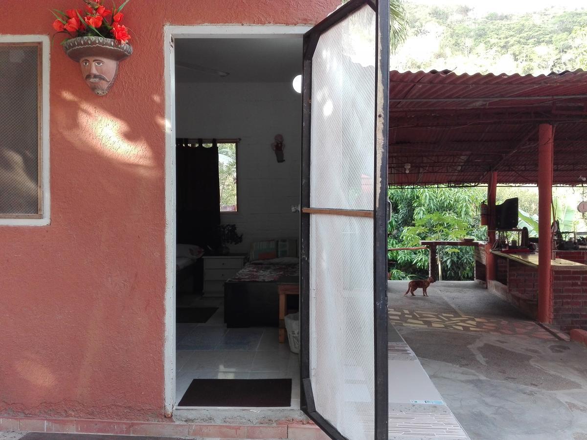 Hostel Finca La Gordita Calabazo  Ngoại thất bức ảnh